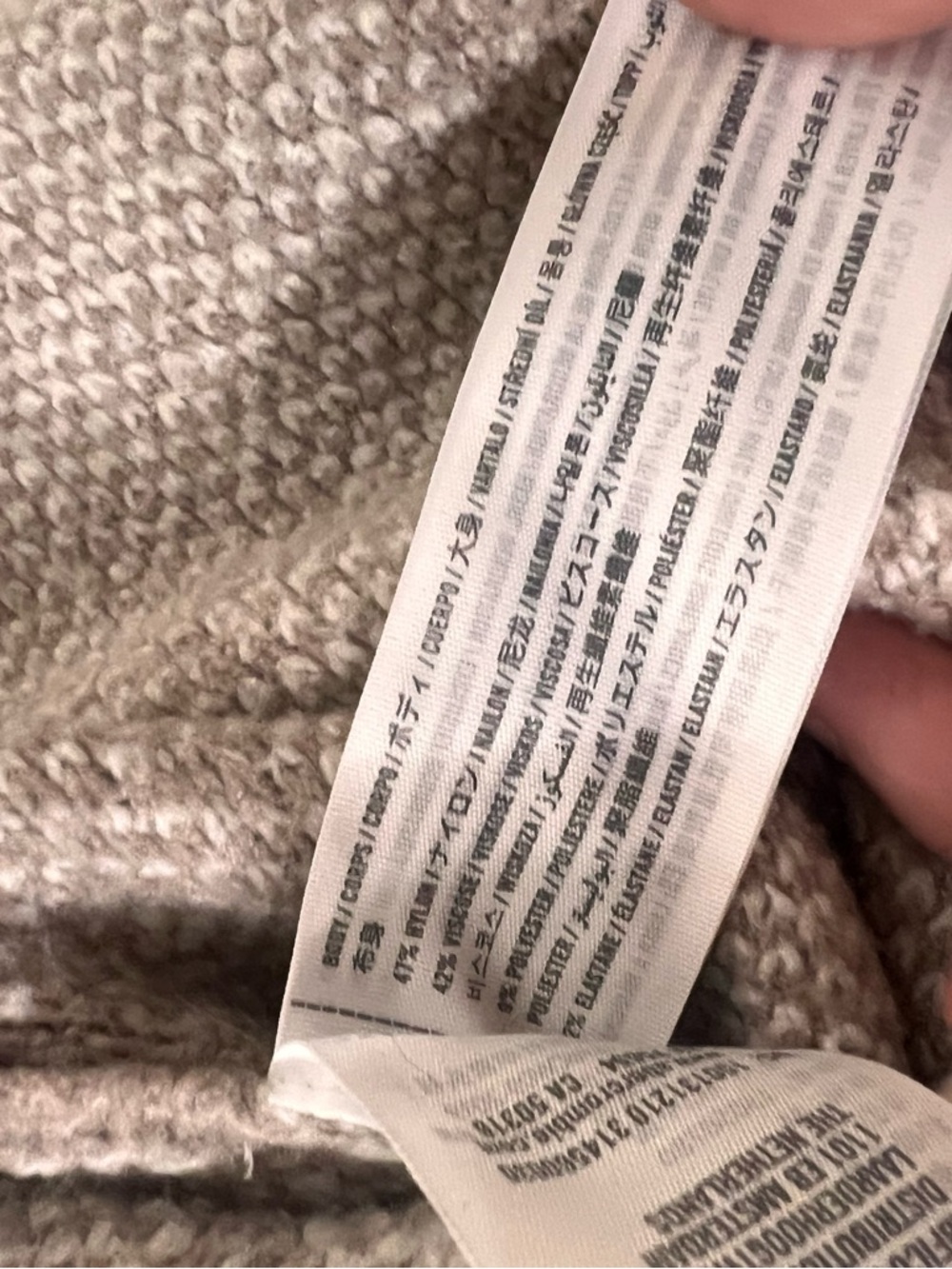 Abercrombie & Fitch Cream and Light Taupe Knit Pullover - Picture 3 of 3